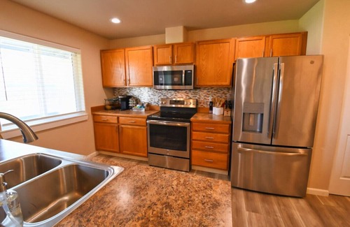 Desert Aire Casa | DA Perfect Oasis! Near the George 5 beds 2 bath