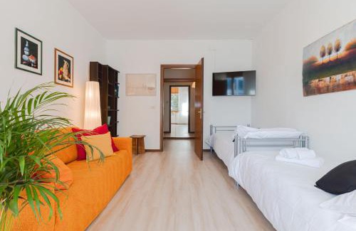 Gorizia Apartamento | Da Tiffany - soggiorna in centro a Gorizia con garage box e ascensore