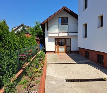 Szczecinek Casa | Dach nad głową