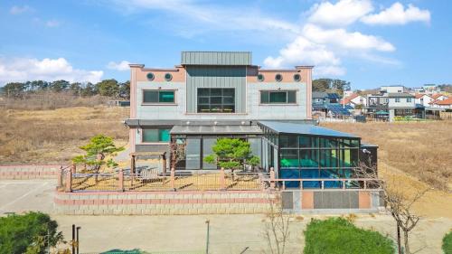 Ansan Casa | Daebudo Juni Pension