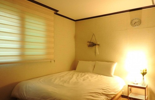 Suwon Casa | Daebudo Palace of Dreams Pension