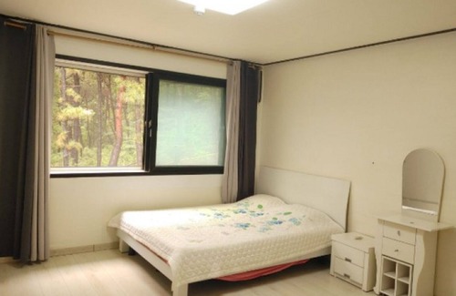 Suwon Casa | Daebudo Poseidon A Pension