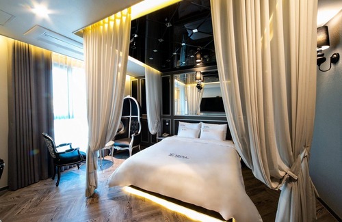 Naedang-dong Hotel | Daegu Bangogae Hotel Goblin