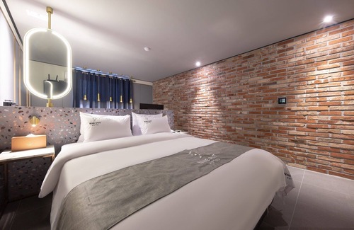 Jung-gu Hotel | Daejeon Eunhangsunhwa Hotel Nine Spot