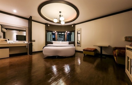 Daedeok-gu Hotel | Daejeon Jung-ri G7