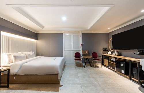 Daedeok-gu Hotel | Daejeon Jungri Capella