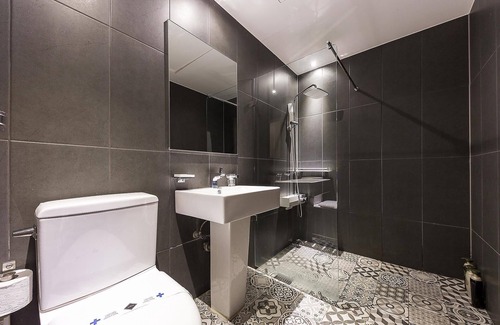 Bongmyeong-dong Hotel | Daejeon Yuseong Jawoori