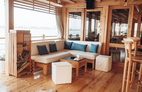 Luxor Alquiler De Eote | Dahabiya Nile sailing Luxor to Aswan