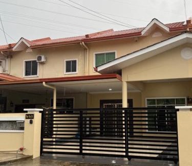 Penampang Casa | Daily Homey homestay