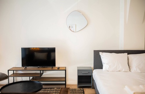 Kop van Zuid Apartamento | Daily serviced studio apartment 58m2 -PRH11D-