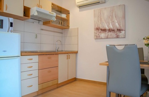 Stomorska Apartamento | Daira - Great Location - A3