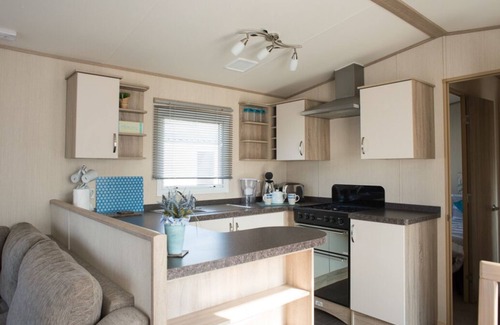Hamworthy Casa | Daisy 3 bedroom modern caravan on Haven's Award Winning Rockley Park
