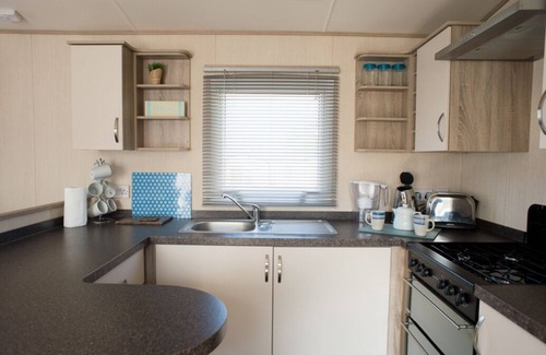 Hamworthy Casa | Daisy 3 bedroom modern caravan on Haven's Award Winning Rockley Park