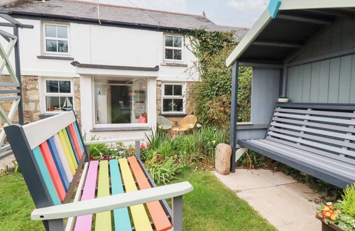 Rose Cabaña | Daisy Cottage