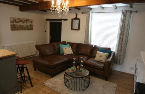 Wakefield Casa | Daisy Cottage