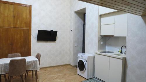 Kutaisi Apartamento | Daisy Hotel Kutaisi
