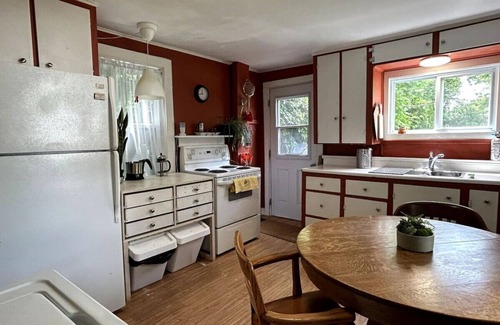 District d'Aylmer Casa | Daisy House 5 Mins to the Marina