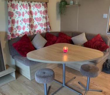 Colchester Complejo | DaisyChain 2 Getaways - The perfect place to Stay - Play - Getaway