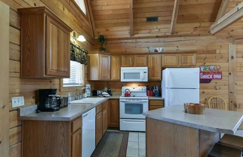 Branson Cedars Cabina | Dakota Lodge Summary: