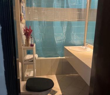 Al Nahda Casa | DALA MASTER Bedroom En-suite