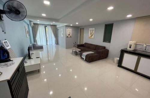 Taman Pertama Apartamento | Dalamanda 3Pax Sunway Velocity Balcony CItyView