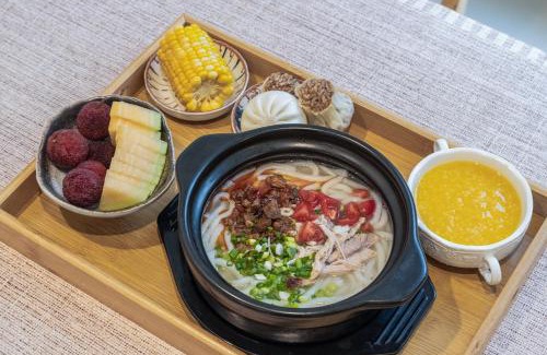 Dali Town Cama Y Desayuno | DaLi牧云相框空间侘寂民宿