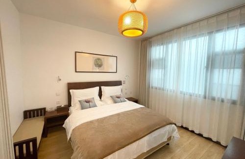 Dali Ancient Town Hotel | Dali Yanyuan Mountain Retreat