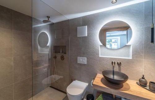 Saas Almagell Apartamento | Dalias Ferienparadies Apartment ENZIAN - Studio ALPENROSE