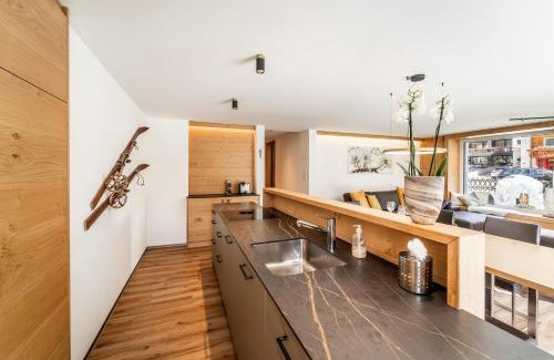 Saas Almagell Apartamento | Dalias Ferienparadies Apartment EDELWEISS 6P