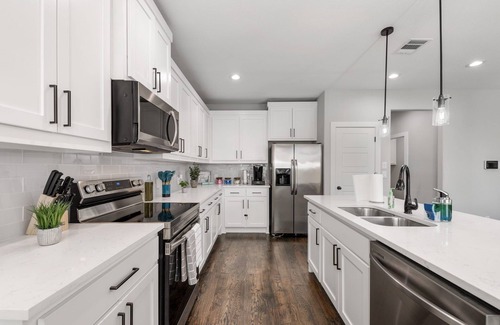 West Dallas Casa | Dallas Luxury New Build - Near Downtown