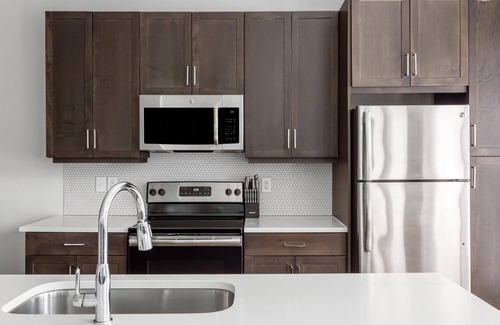 Northeast Dallas Apartamento | Dallas Modern 1BD 1BA Apartment