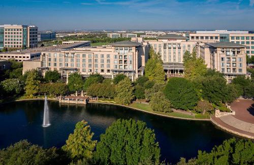 Legacy Park Hotel | Dallas/Plano Marriott at Legacy Town Center