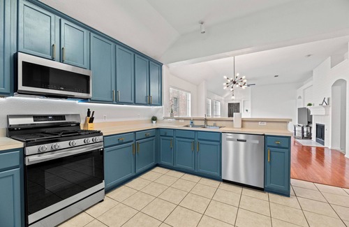 The Colony Casa | Dallas Rare find, Free Wi-Fi, Long Stay discount