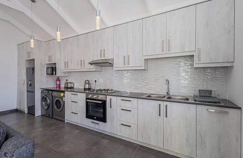 Calypso Beach Casa | Dalton's, Langebaan 10-sleeper