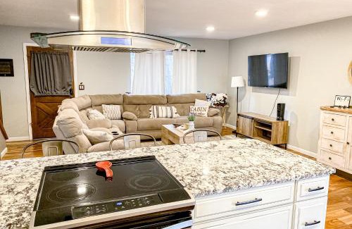 Pinetop Casa | Dam Fun Cabin