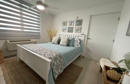 Bajura Apartamento | Damaka 6 Guest BeachFront Pool Apt at Isabela, PR