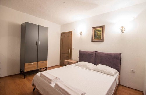 Icmeler City Center Villa | Villa Damla Sogut Marmaris