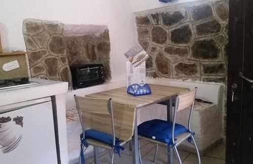 Pantelleria Casa | Casa estilo Dammuso con piscina comunitaria a precios competitivos.