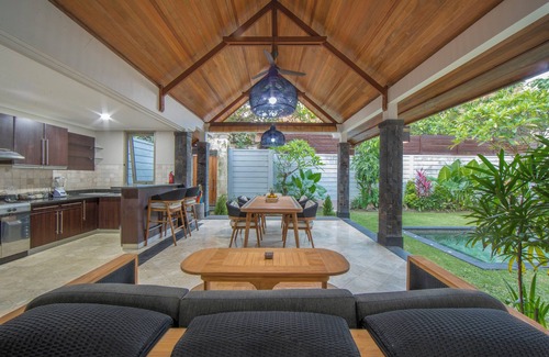 Sanur Villa | Dampati Villas