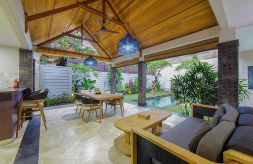 Sanur Villa | Dampati Villas