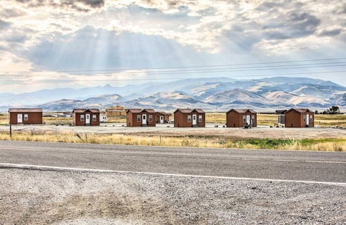 Livingston Cabina | Damselfly Cabin (Cabin #5)