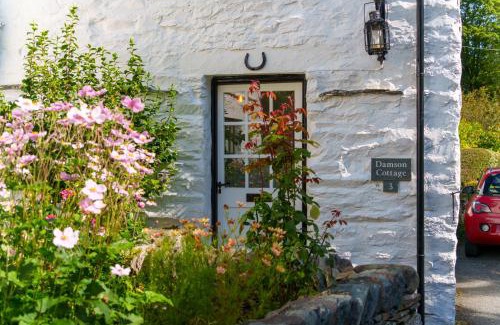 Crook Casa | Damson Cottage - Chocolate Box Cottage in Crook, near Bowness