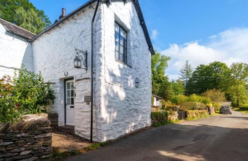 Crook Casa | Damson Cottage - Chocolate Box Cottage in Crook, near Bowness