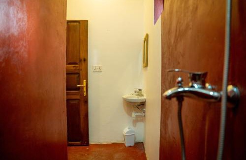 Arusha Hotel | Dan Stam Hotel