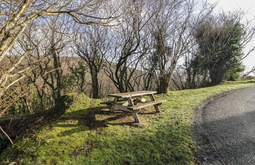 Newry Cabaña | Dan White's Cottage