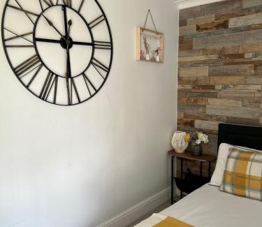 Horley Casa | Dana guest suite