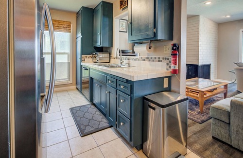 Dana Point Condominio | Dana Point Headlands oceanfront with a pool overlooking the beach STR14-0128