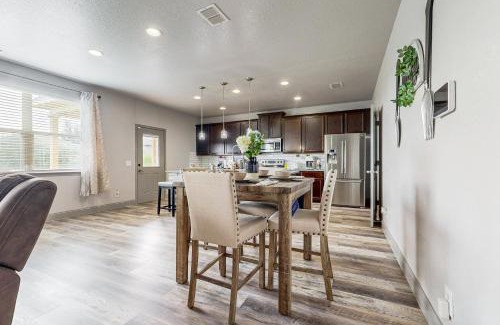 West San Antonio Casa | Dancing Wolf