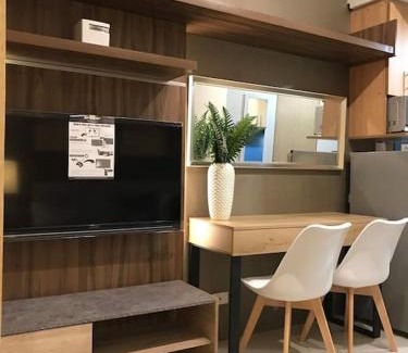 Bagong Pag-asa Apartamento | Dandelion 1 Bedroom with balcony