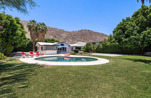 Historic Tennis Club Casa | Dandelion by AvantStay Pool 0.2mi to Downtown